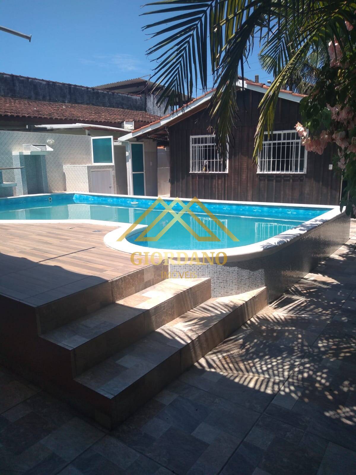 Casa, 2 quartos, 60 m² - Foto 1