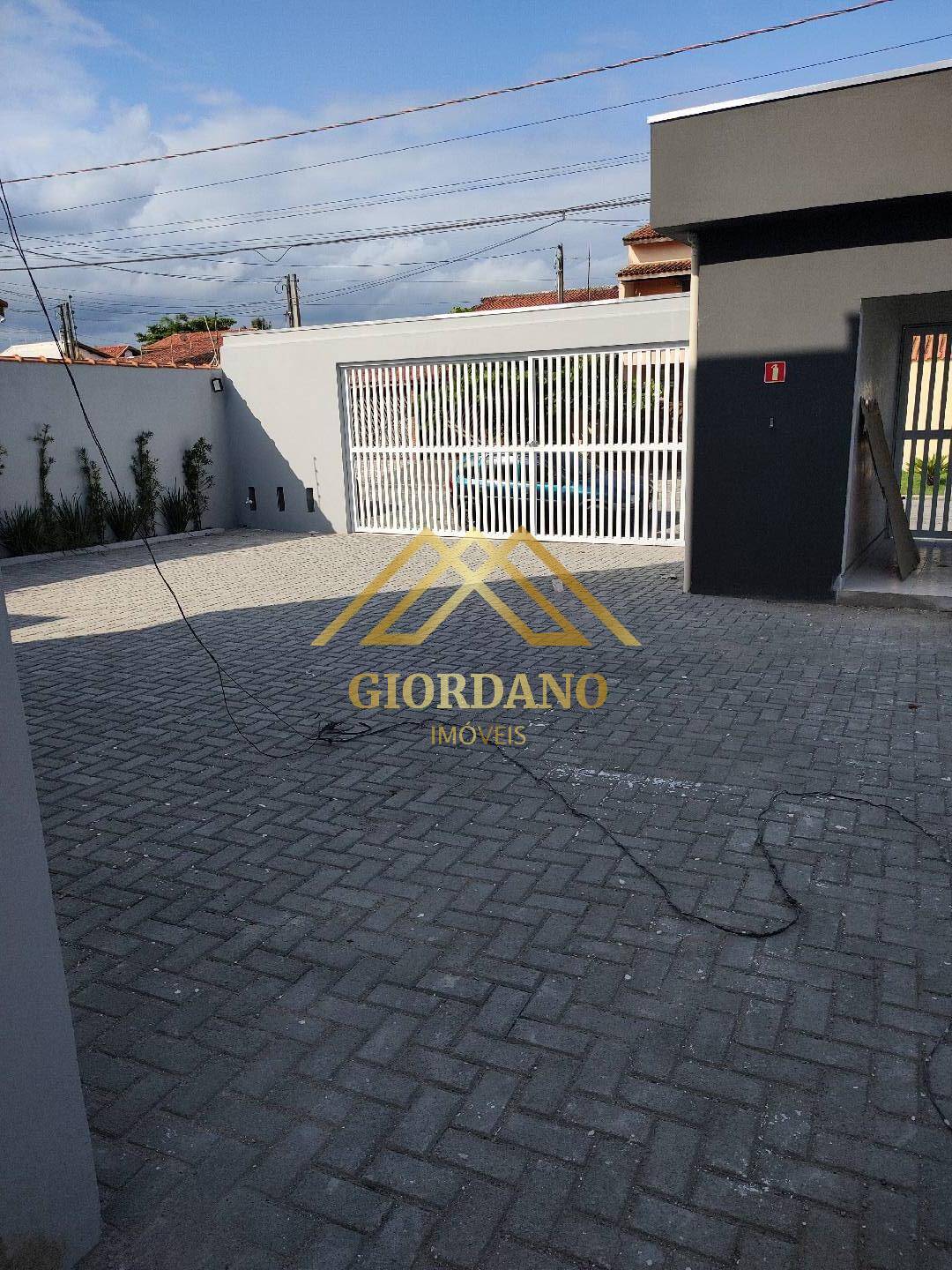 Casa, 3 quartos, 76 m² - Foto 1