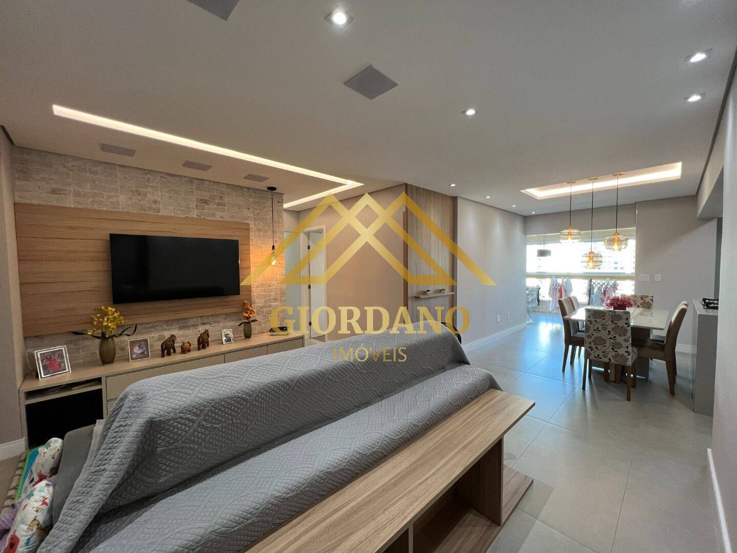 Apartamento, 3 quartos, 117 m² - Foto 2